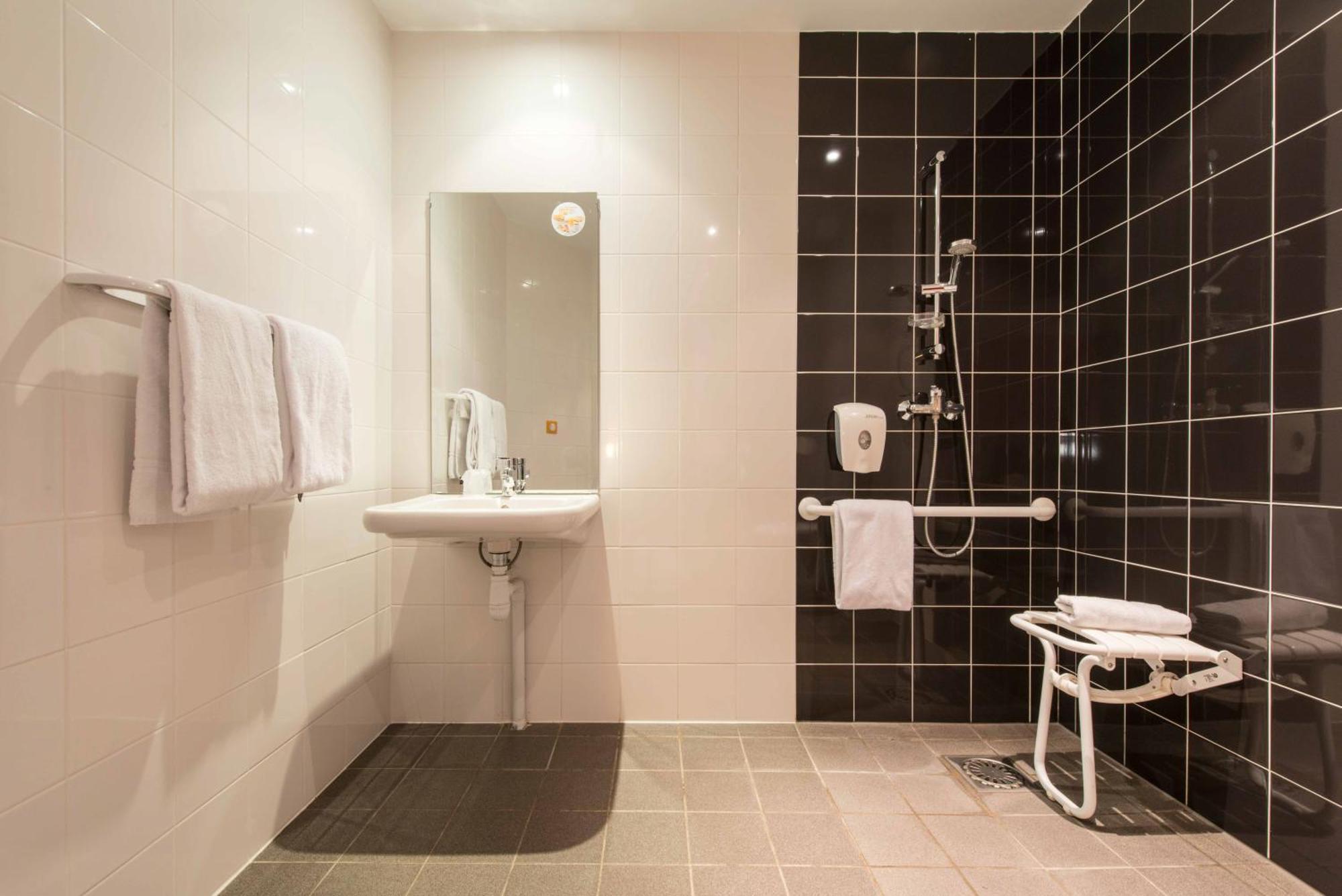 Hotel Eco La Rochelle Centre Les Minimes Buitenkant foto